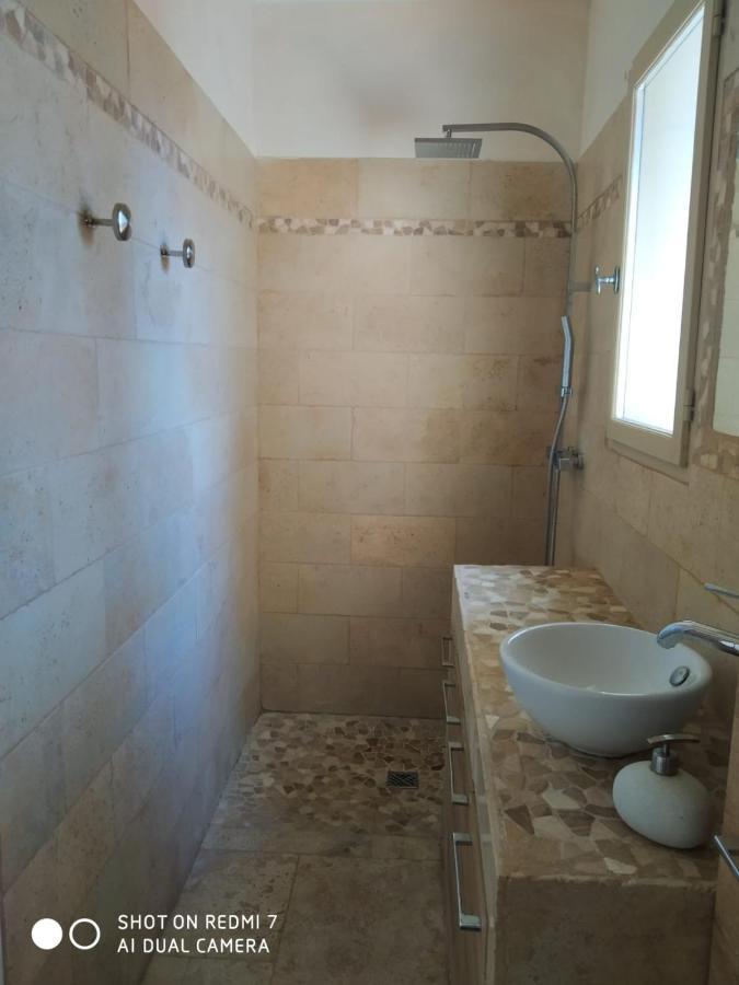 Proche Uzes Petit Gite Avec Grande Cuisine D'Ete Et Piscine Saint-Siffret المظهر الخارجي الصورة