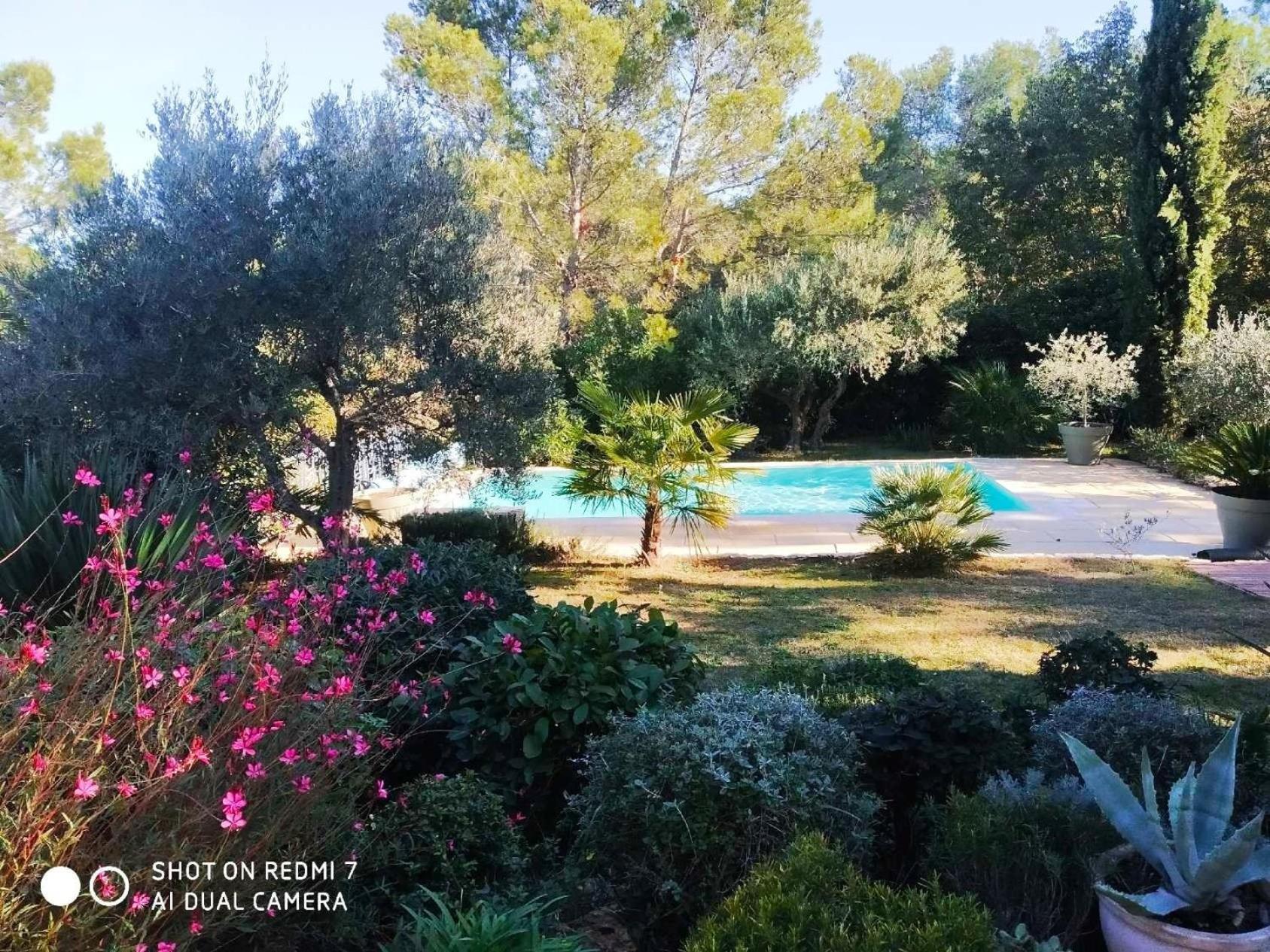Proche Uzes Petit Gite Avec Grande Cuisine D'Ete Et Piscine Saint-Siffret المظهر الخارجي الصورة