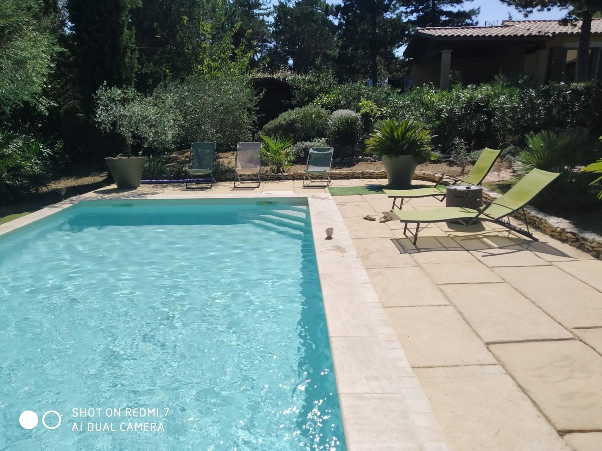 Proche Uzes Petit Gite Avec Grande Cuisine D'Ete Et Piscine Saint-Siffret المظهر الخارجي الصورة