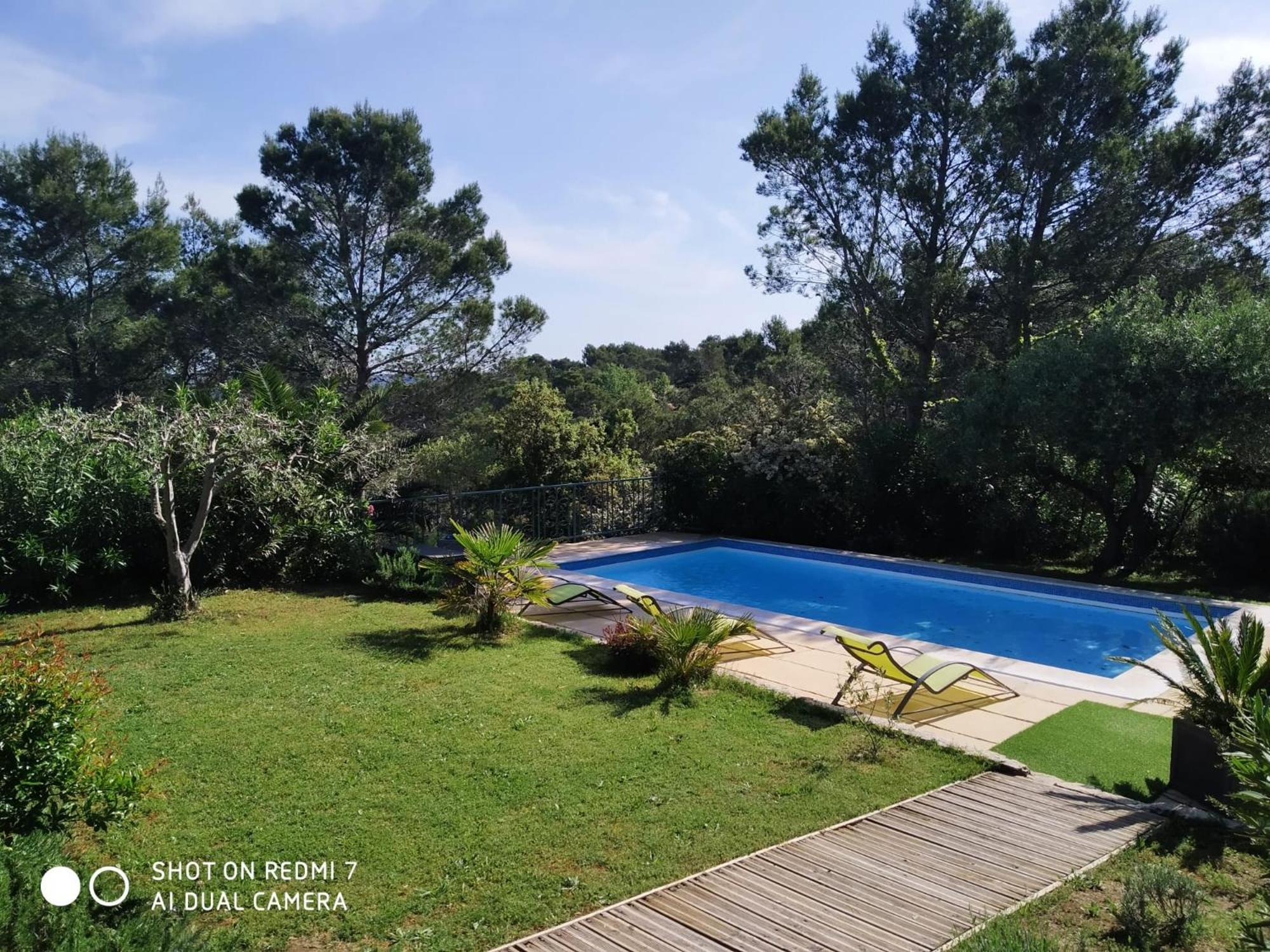 Proche Uzes Petit Gite Avec Grande Cuisine D'Ete Et Piscine Saint-Siffret المظهر الخارجي الصورة